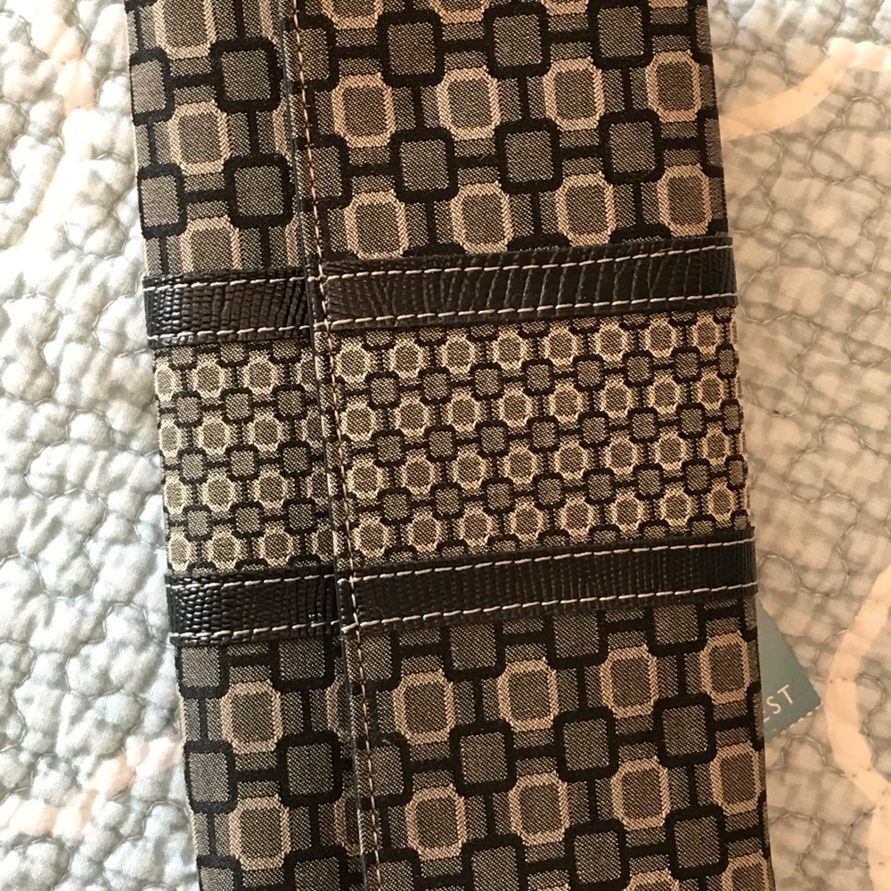 Wallets - Picture 7 of 8